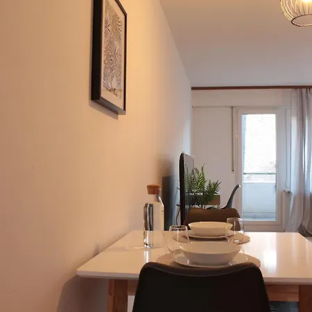 Ferienwohnung Zentral. Stylisch. Balkon&Parkplatz. Netflix Holzgerlingen Exterior foto